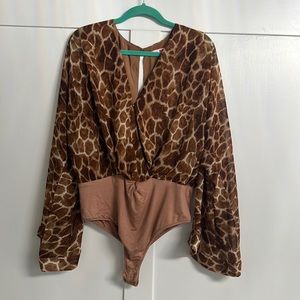 Giraffe animal print body suit